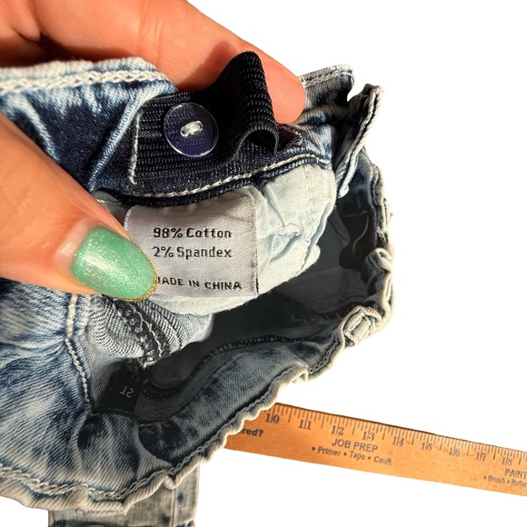 Baby Phat Light Wash Kids Jeans - Picture 8 of 9